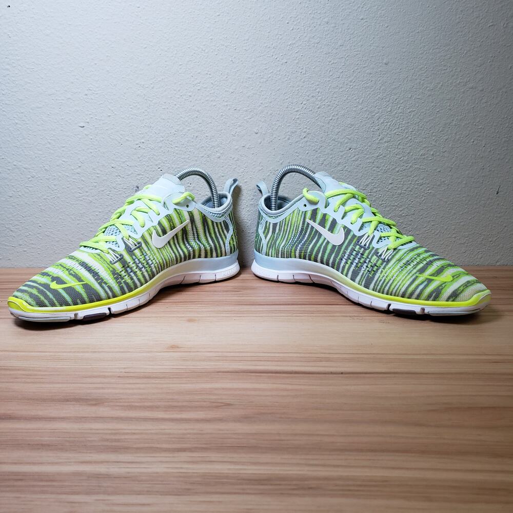 Nike Women's Lime Green White Patterned Sneakers - Picture 3 of 10